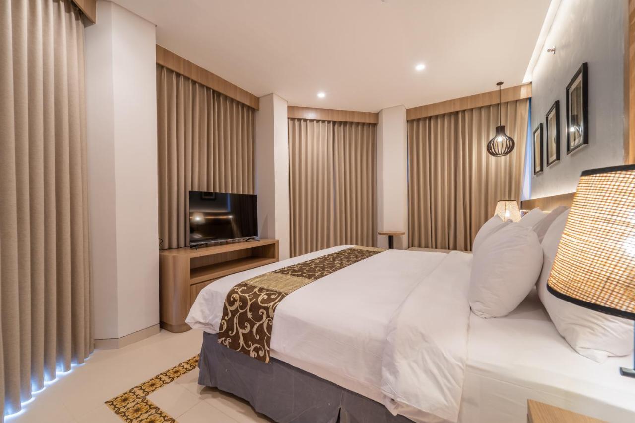 Montana Oceanside Mandalika Hotel Kuta  Eksteriør billede